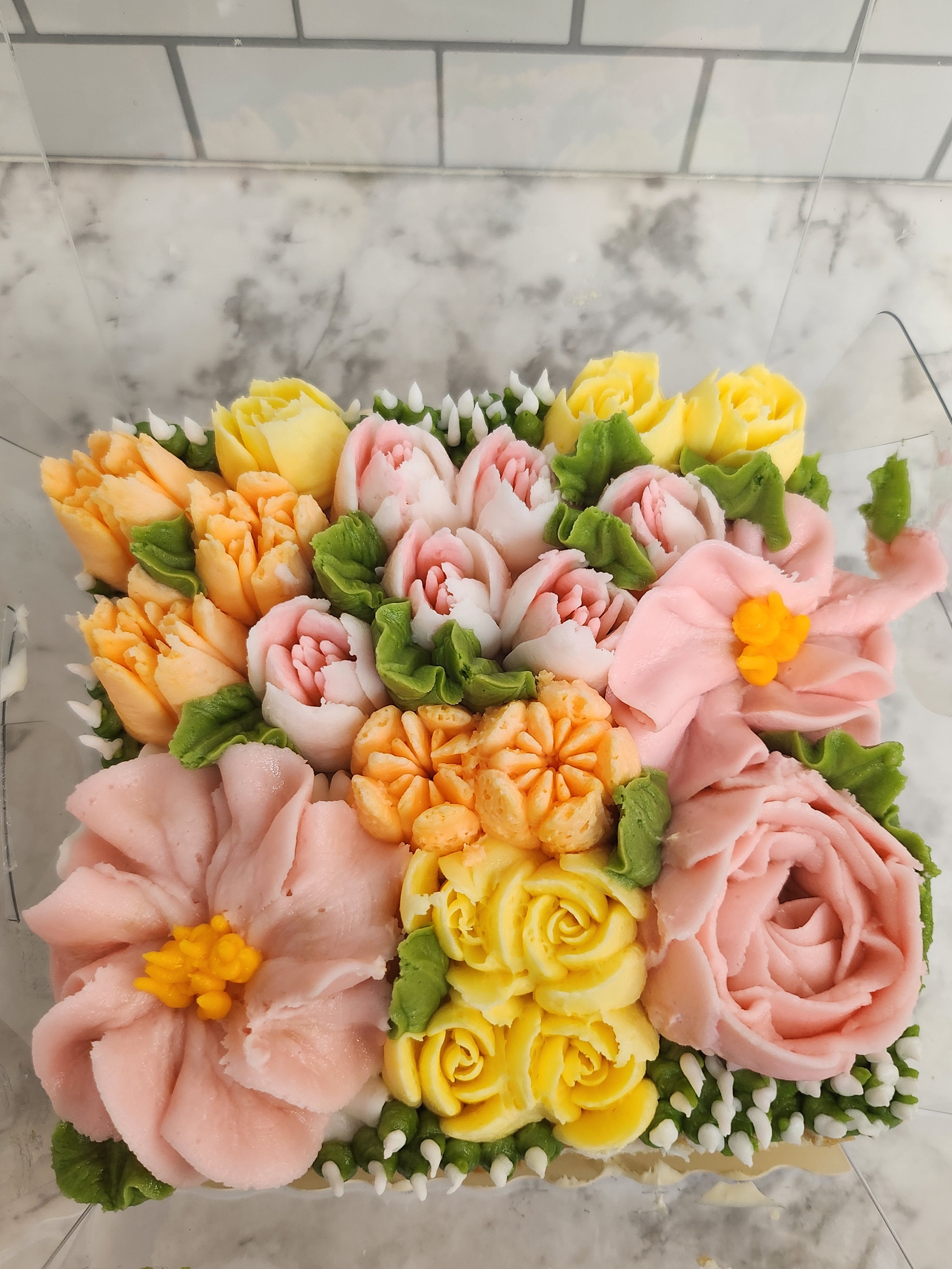Flower box cake- Pareve
